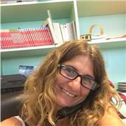 Esperta di geografia grazie al lavoro di consulente di viaggi da oltre 30 anni